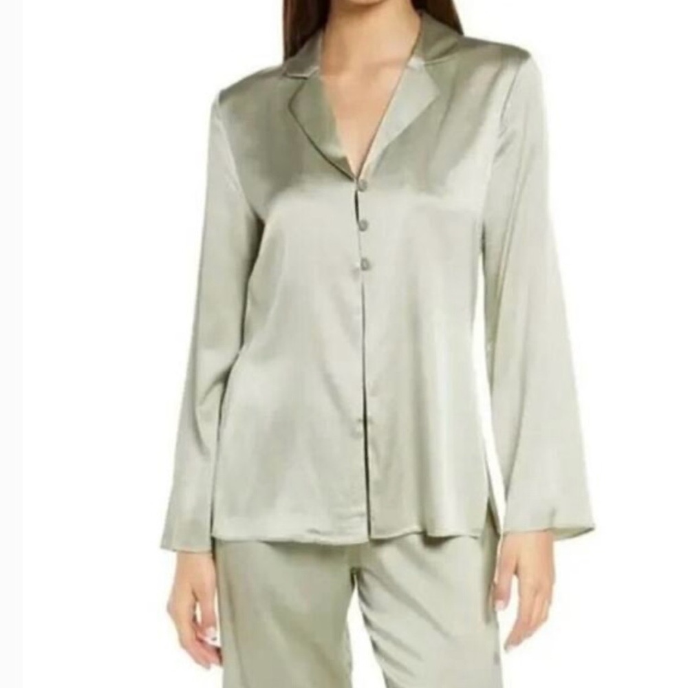 Skims Silk Set in Talc